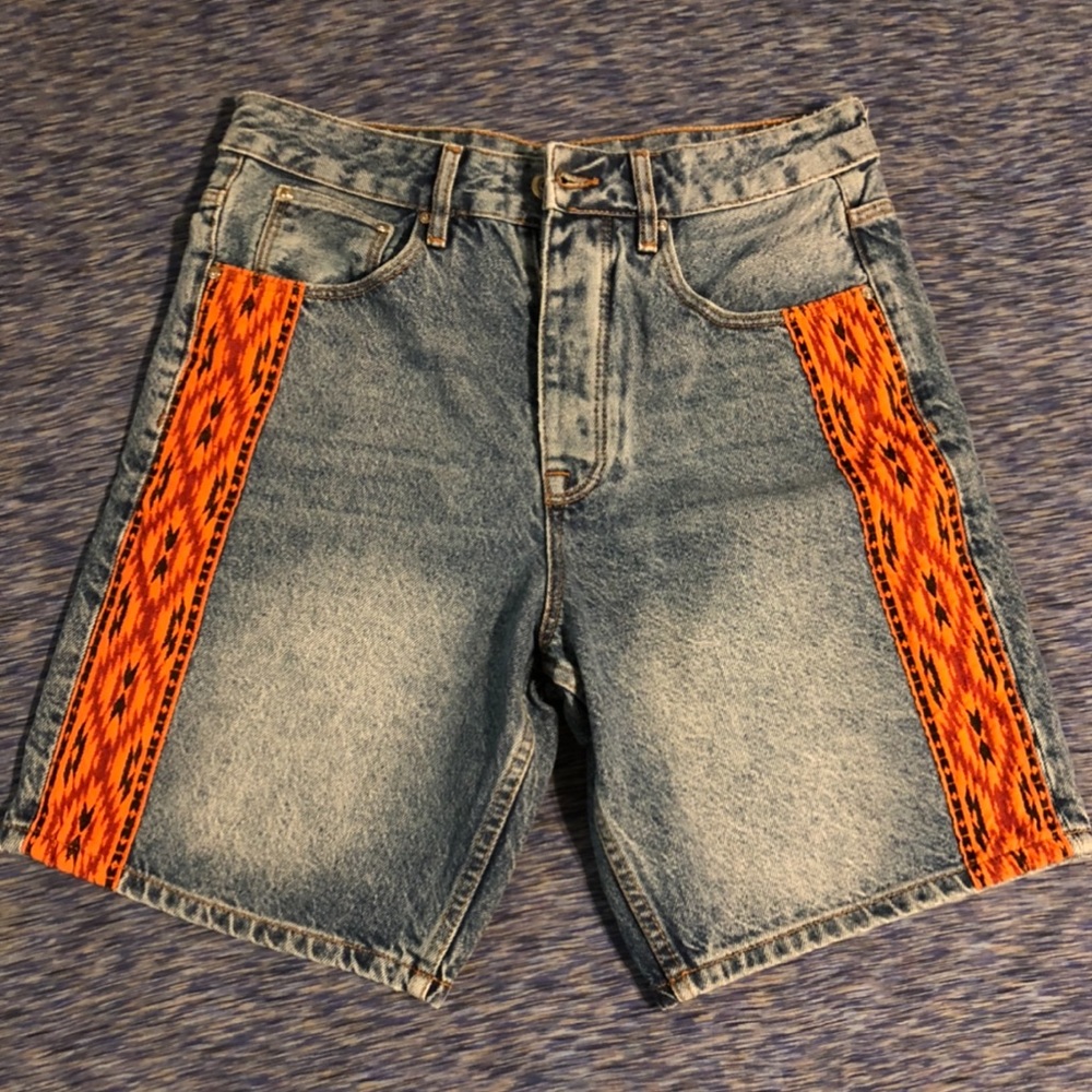 Denim shorts with tribal pattern